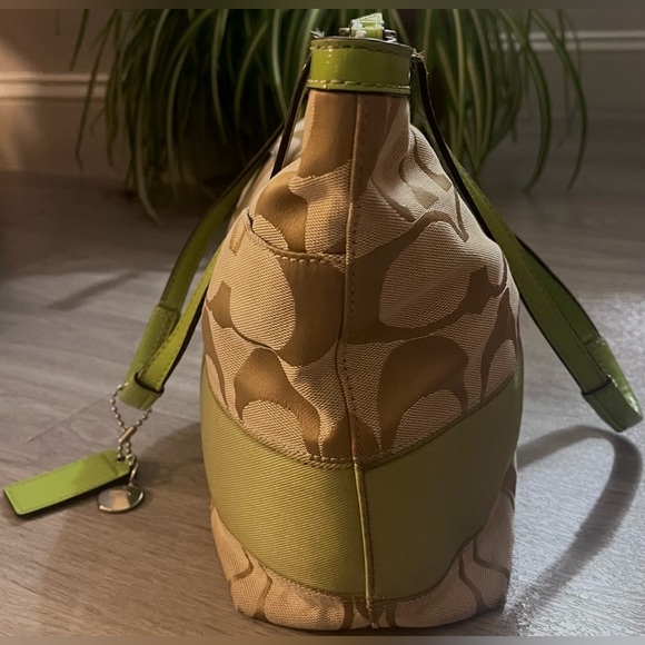 Coach Signature Khaki Lime Stripe Tote Bag - Picture 8 of 16